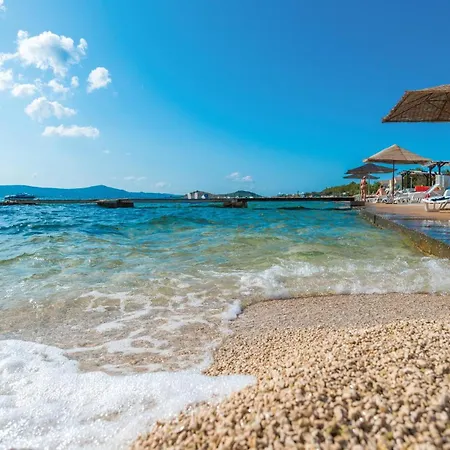 Apartment Awesome In With Wifi Turanj