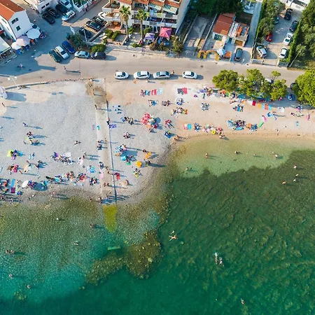 Awesome In With Wifi