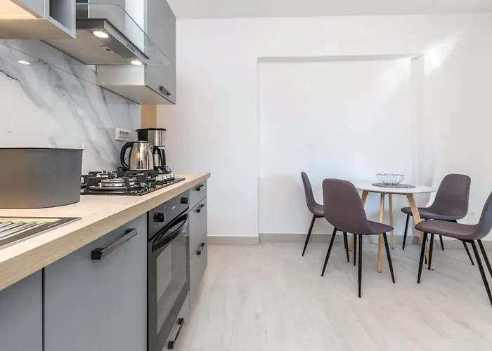 Awesome In With Wifi Apartman
